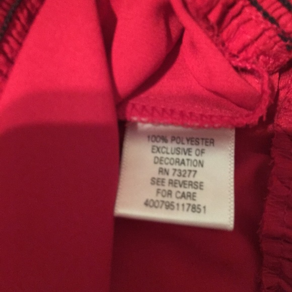 NWT ADORABLE ONE SHOULDER CROPPED TOP - Picture 4 of 4